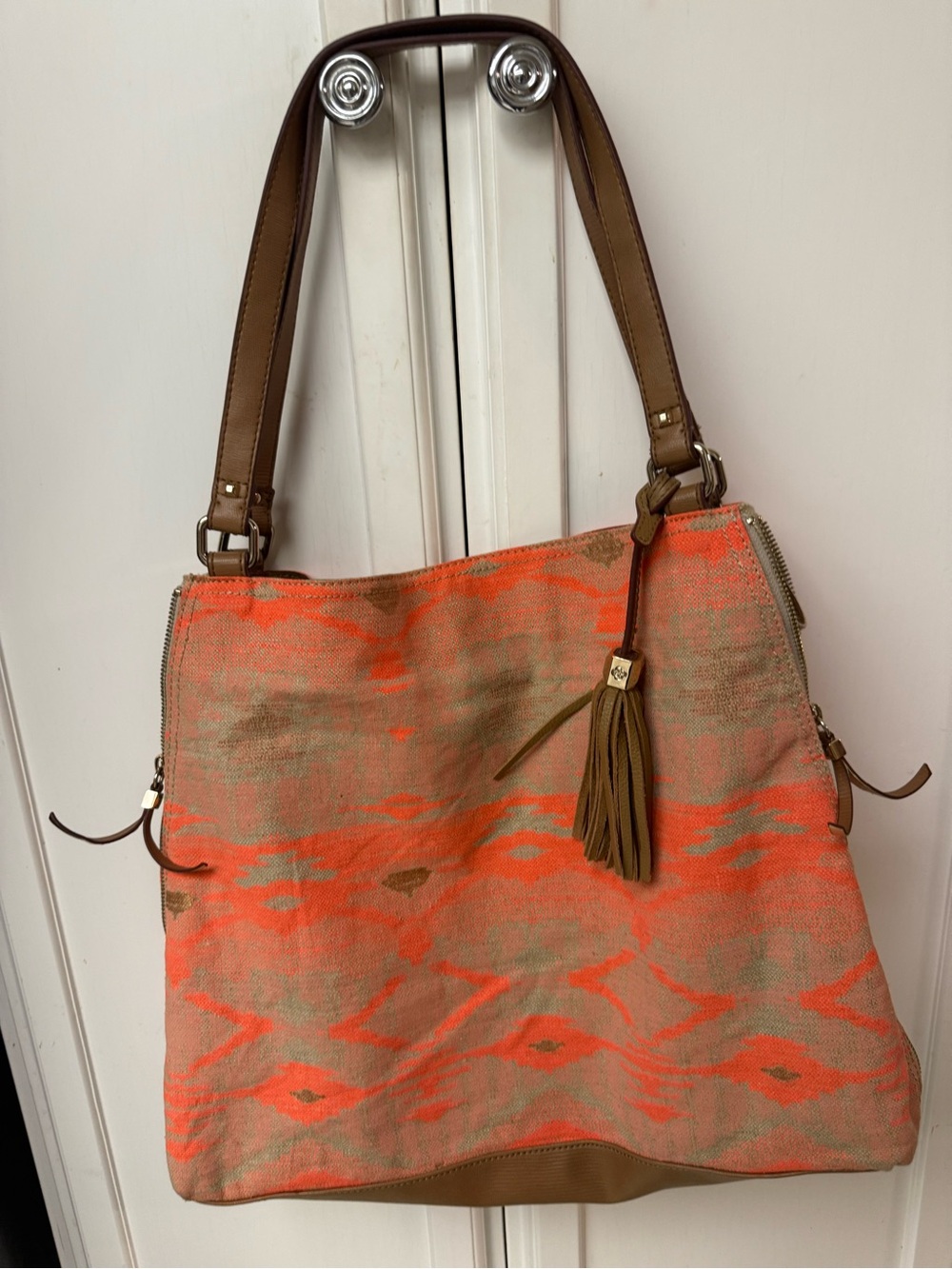 Stella & Dot Coral Patterned Tan Shoulder Tote